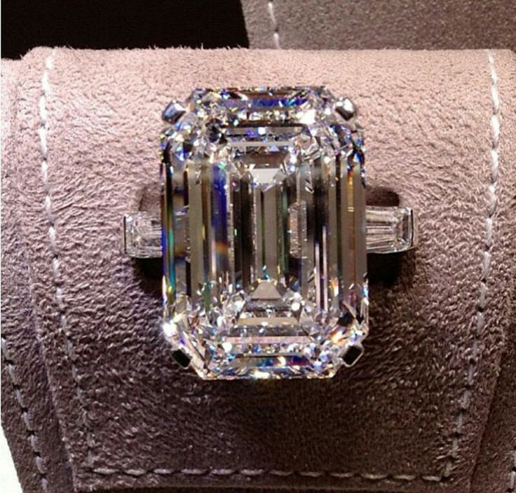 engagement ring for second wedding